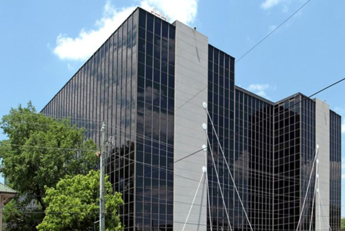 top-_0000_Atlanta Building Photo